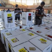 Las maratonianas elecciones de Indonesia dejaron casi 300 muertos por fatiga
