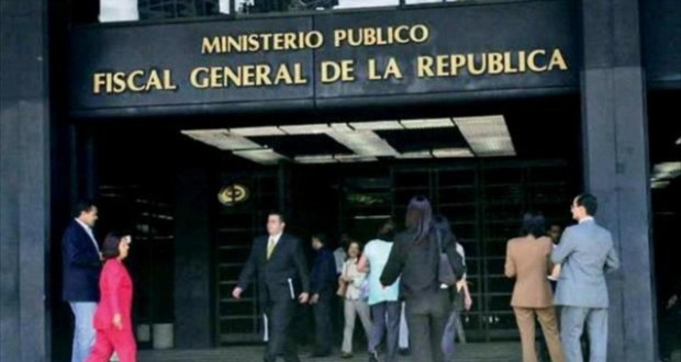 Funcionarios del Ministerio Público le piden al fiscal Abbott que “proteja con celo nuestra autonomía” Funcionarios del Ministerio Público le piden al fiscal Abbott que