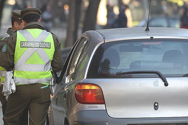 En mayo comenzará a regir nueva restricción permanente a vehículos catalíticos En mayo comenzará a regir nueva restricción permanente a vehículos catalíticos
