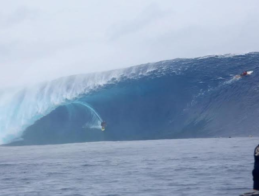 Ramón Navarro nominado a los “premios Óscar” del surf en la categoría “Ride of the Year” por su hazaña en Cloudbreak Ramón Navarro nominado a los