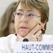 La advertencia de Bachelet: “Dejar que la política o la economía dirijan la respuesta al COVID-19 costará vidas”