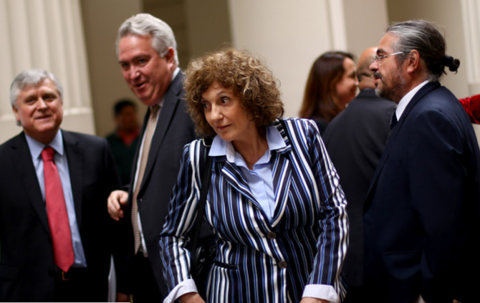 Gobierno se lava las manos con el destino de Dobra Lusic y endosa toda la responsabilidad al Senado Gobierno se lava las manos con el destino de Dobra Lusic y endosa toda la responsabilidad al Senado