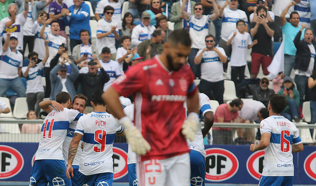 Pesadilla azul: La U no fue capaz y fue aplastada por Católica en el clásico universitario Pesadilla azul: La U no fue capaz y fue aplastada por Católica en el clásico universitario