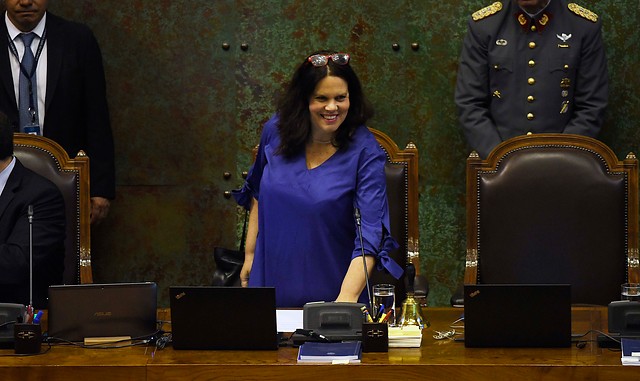 Diputada Maya Fernández presidirá Comisión Investigadora por violaciones a los DD.HH. posterior al Estado de Emergencia Diputada Maya Fernández presidirá Comisión Investigadora por violaciones a los DD.HH. posterior al Estado de Emergencia