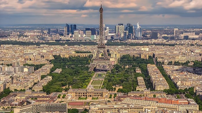 Profesor de la Universidad de Chile encabeza proyecto para embellecer París