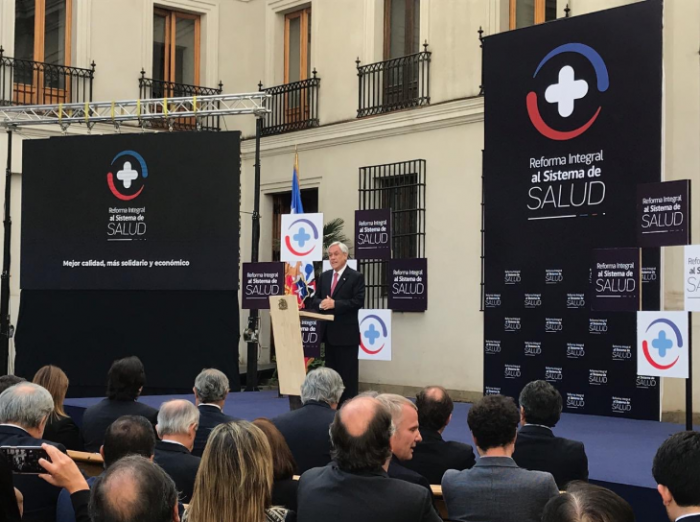 Piñera presenta reforma al sistema de salud con el que busca eliminar preexistencias y reducir listas de espera