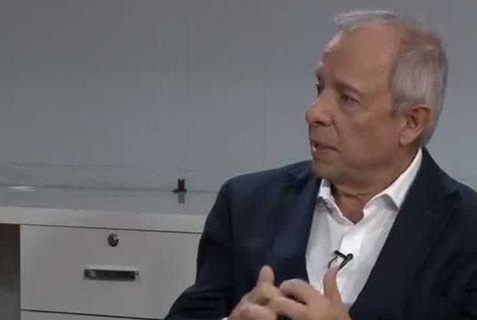 Isapres le pasan la pelota al Gobierno: las autoridades “han sido incapaces de dar respuesta a los problemas que enfrenta el sistema” Isapres le pasan la pelota al Gobierno: las autoridades