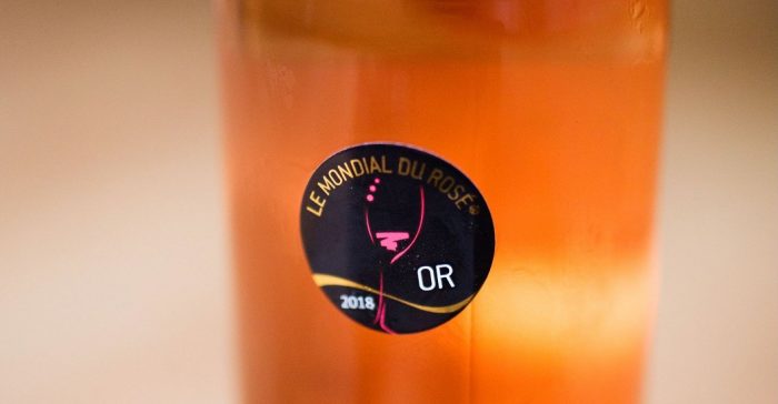 Vino chileno consigue la única medalla de oro de América en Mundial de Rosé de Francia Vino chileno consigue la única medalla de oro de América en Mundial de Rosé de Francia