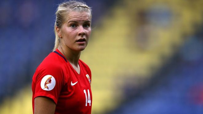 El conflicto por el que Ada Hegerberg, la mejor futbolista del mundo, no estará en el Mundial de Francia 2019 El conflicto por el que Ada Hegerberg, la mejor futbolista del mundo, no estará en el Mundial de Francia 2019