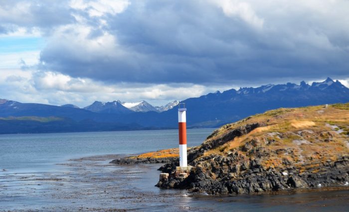 #ChaoNovaAustral: la campaña por redes sociales contra las salmoneras en el sur de Chile #ChaoNovaAustral: la campaña por redes sociales contra las salmoneras en el sur de Chile