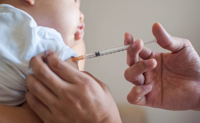 Biólogo mexicano: «Los movimientos antivacunas y la resistencia a los antibióticos son un riesgo brutal» Biólogo mexicano: «Los movimientos antivacunas y la resistencia a los antibióticos son un riesgo brutal»