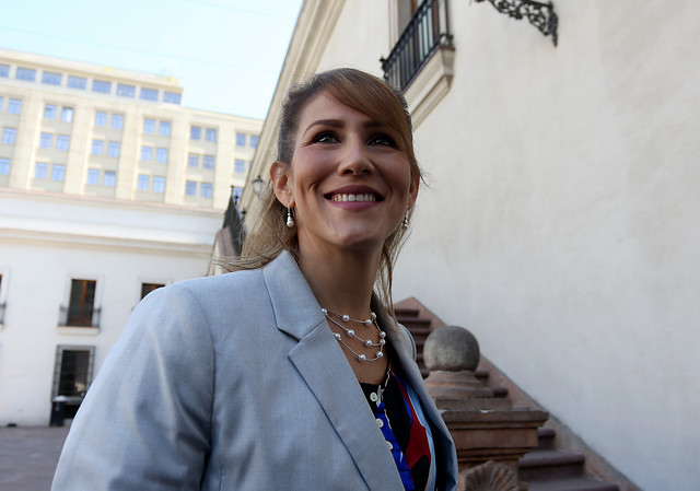 Gobierno versus el Senado: La Moneda invita a la representante de Juan Guaidó a la cuenta pública Gobierno versus el Senado: La Moneda invita a la representante de Juan Guaidó a la cuenta pública