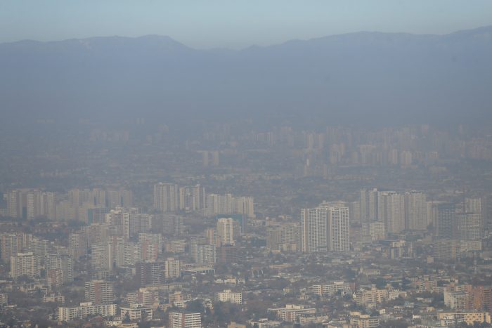 La primera del año: Intendencia decreta alerta ambiental para la Región Metropolitana La primera del año: Intendencia decreta alerta ambiental para la Región Metropolitana