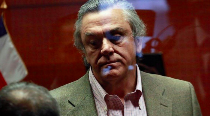 No había pruebas: la insólita justificación del SII para no querellarse contra Longueira No había pruebas: la insólita justificación del SII para no querellarse contra Longueira