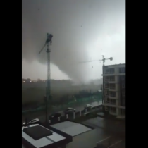 Temporal en el sur: Impresionante tornado en Los Ángeles deja varios heridos