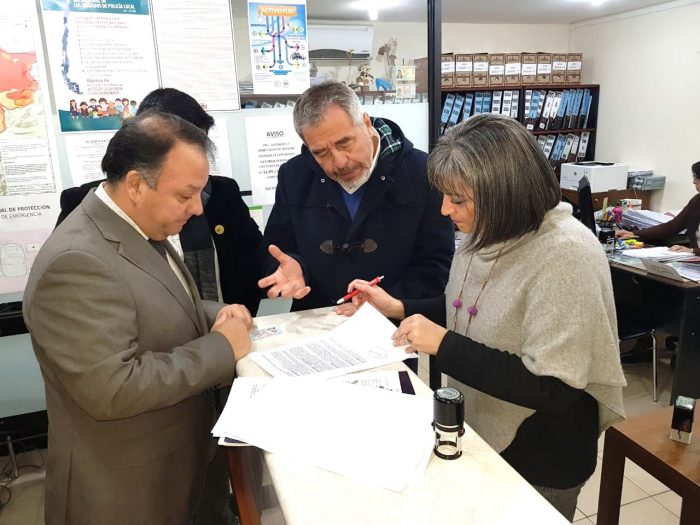 La polémica llega a tribunales: bancada DC ingresó denuncia contra Piñera por no pago de contribuciones La polémica llega a tribunales: bancada DC ingresó denuncia contra Piñera por no pago de contribuciones