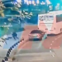 Impactante registro: cámaras de seguridad captaron el momento preciso en que diputado argentino y su asesor son baleados a metros del Congreso