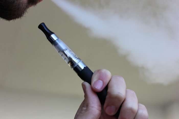 Cigarrillos electrónicos: ¿la nicotina no es el problema? Cigarrillos electrónicos: ¿la nicotina no es el problema?