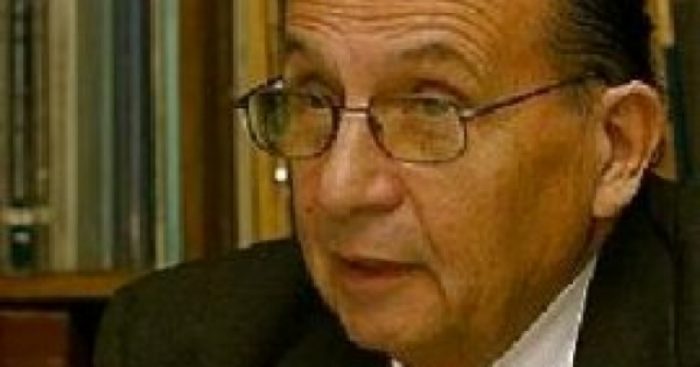 Juzgado de Policía Local presidido por hijo de Podlech revocó decisión de dirección de Tránsito de negarle la licencia al exfiscal militar Juzgado de Policía Local presidido por hijo de Podlech revocó decisión de dirección de Tránsito de negarle la licencia al exfiscal militar