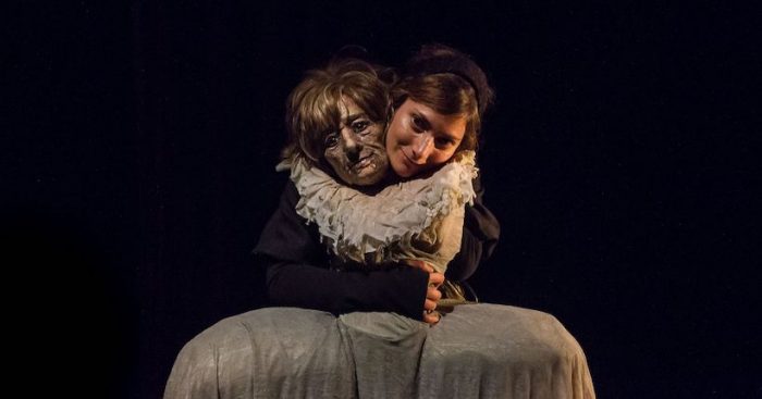 Celebración del Día del Teatro incluye pasacalle, micrófono abierto en regiones y entradas gratuitas Celebración del Día del Teatro incluye pasacalle, micrófono abierto en regiones y entradas gratuitas