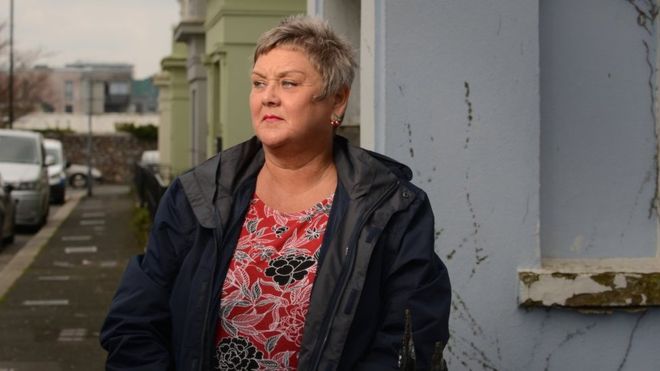 “Dijo que íbamos al dentista y en realidad era el orfanato donde me dejó”: la mujer abandonada por su padre a los 7 años a petición de su madrastra “Dijo que íbamos al dentista y en realidad era el orfanato donde me dejó”: la mujer abandonada por su padre a los 7 años a petición de su madrastra