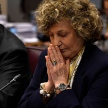 Poco convincente y contra la pared: Dobra Lusic defiende  a John Campos y le baja el perfil a sus fallos pro isapres