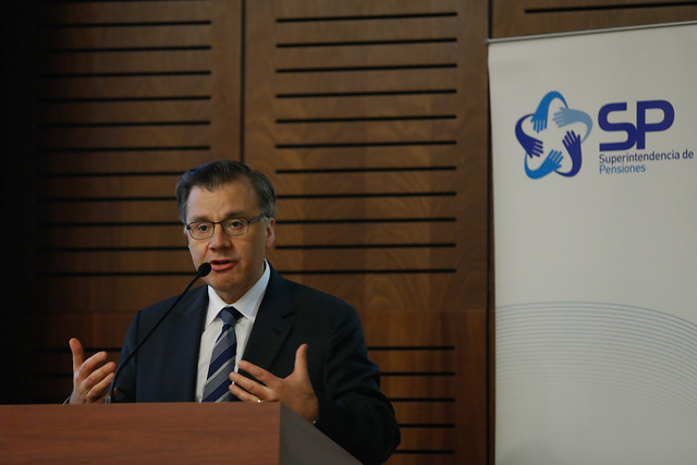 Citan a Superintendente de Pensiones a la Comisión de Trabajo para aclarar nuevos ajustes de parámetros en la rentabilidad de las pensiones Citan a Superintendente de Pensiones a la Comisión de Trabajo para aclarar nuevos ajustes de parámetros en la rentabilidad de las pensiones