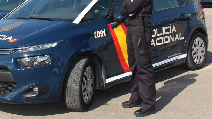 Indignación en España por sujeto que agredió a su pareja “por no tener preparada la cena” y con su hijo menor delante Indignación en España por sujeto que agredió a su pareja “por no tener preparada la cena” y con su hijo menor delante