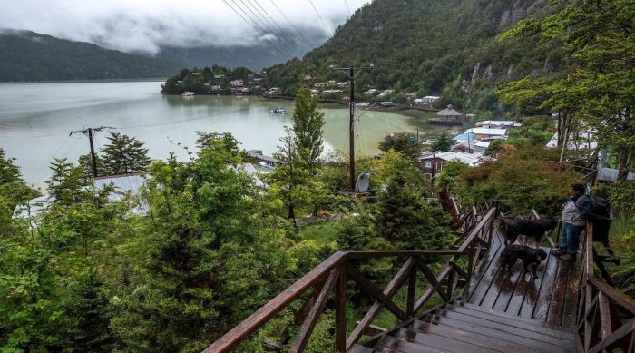 Caleta Tortel se conecta a 4G gracias a la fibra óptica austral Caleta Tortel se conecta a 4G gracias a la fibra óptica austral