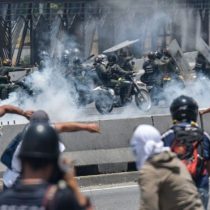 Crisis en Venezuela: quiénes son los dos jóvenes muertos durante las protestas contra Maduro