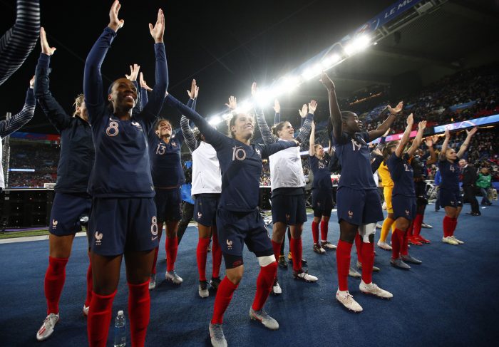 La fiesta del fútbol femenino se abre con una goleada de Francia 4-0 ante Corea del Sur La fiesta del fútbol femenino se abre con una goleada de Francia 4-0 ante Corea del Sur