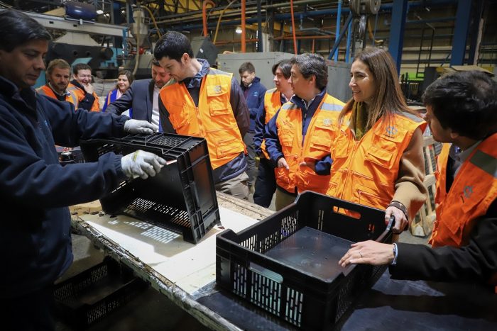 Anuncian ambiciosas metas de reciclaje y nueva forma de recolección de basura en los hogares Anuncian ambiciosas metas de reciclaje y nueva forma de recolección de basura en los hogares