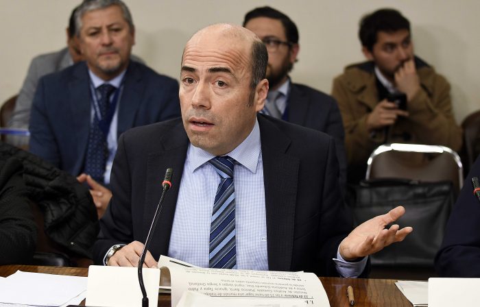 «Tengo derecho a hacer ajustes en el equipo»: la explicación de Bermúdez al despido de funcionarios de la Contraloría