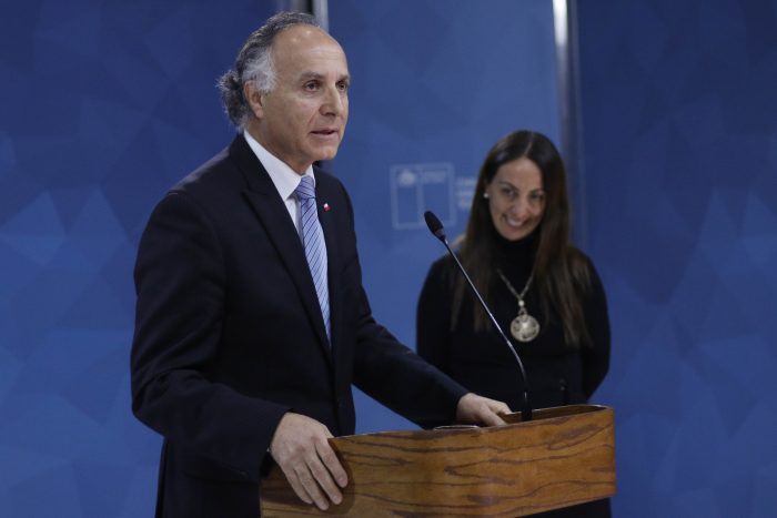 «Son alucinaciones»: Gobierno responde a acusaciones de ministro venezolano que llamó «ridículo» a Piñera