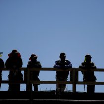 La migración llegó a los trabajos: 90% de los chilenos tienen un compañero extranjero