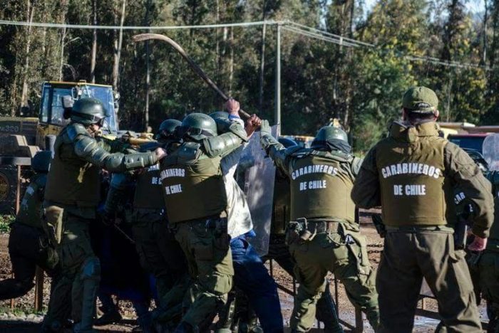 Suprema ratifica decisión y acoge recurso a favor de niños mapuche afectados por balines y lacrimógenas de Carabineros Suprema ratifica decisión y acoge recurso a favor de niños mapuche afectados por balines y lacrimógenas de Carabineros