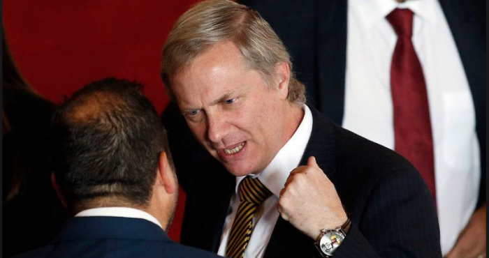 A las puertas de la política de J.A. Kast A las puertas de la política de J.A. Kast