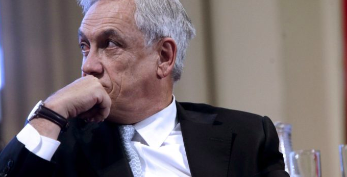 Sebastián Piñera y la presión de un escenario adverso Sebastián Piñera y la presión de un escenario adverso