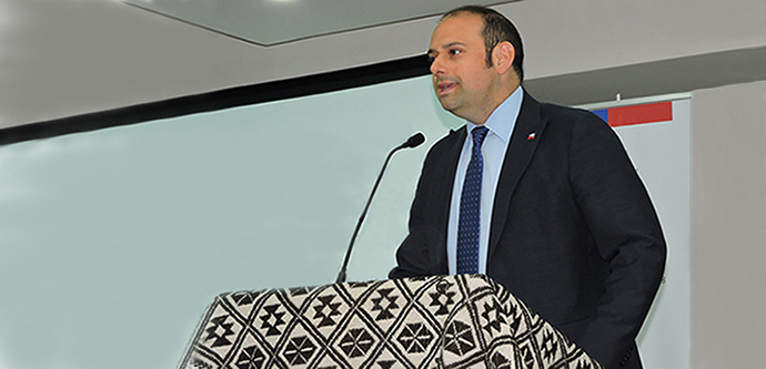 Ministerio de Desarrollo Social nombra a Ignacio Malig como nuevo Director Nacional de Conadi Ministerio de Desarrollo Social nombra a Ignacio Malig como nuevo Director Nacional de Conadi