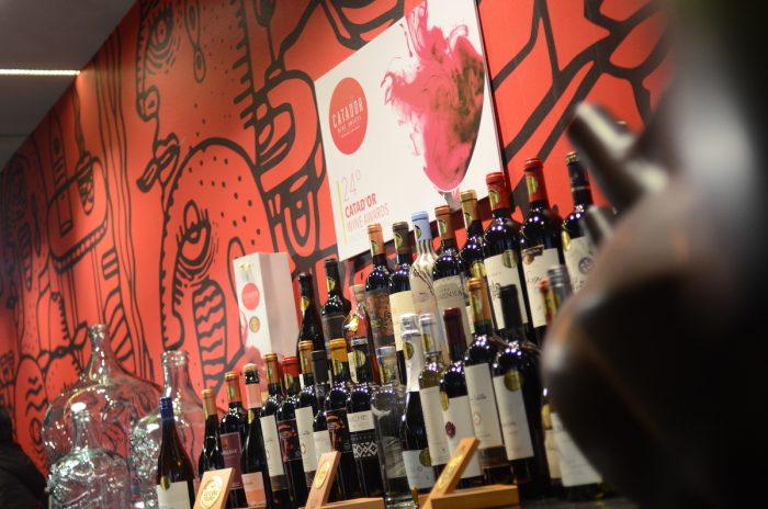 Vinos de todo el mundo llegarán a Chile para la edición 24º de Catad’Or Wine Awards Vinos de todo el mundo llegarán a Chile para la edición 24º de Catad’Or Wine Awards