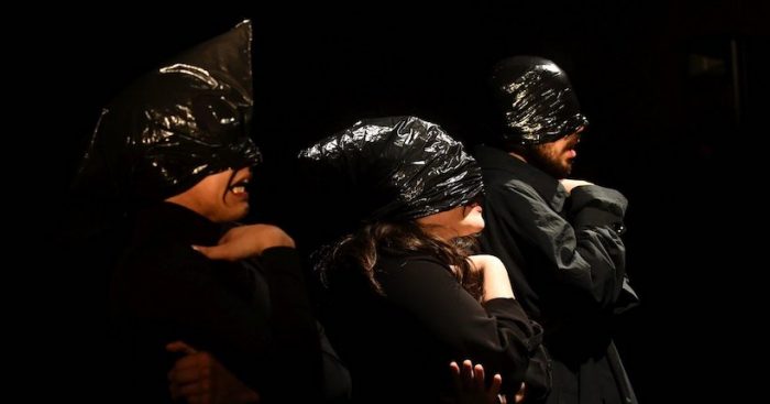 Obra «Punto Ciego» en Teatro del Puente Obra «Punto Ciego» en Teatro del Puente