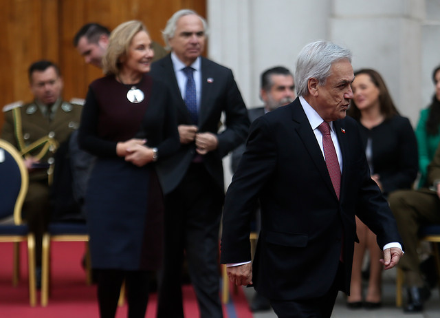 Chadwick ante las insistentes versiones de un cambio de gabinete: “Tranquilidad, dejemos que el Presidente decida” Chadwick ante las insistentes versiones de un cambio de gabinete: “Tranquilidad, dejemos que el Presidente decida”