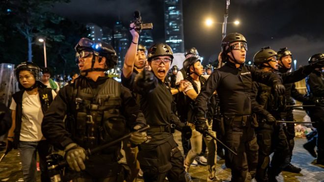 Protestas en Hong Kong: por qué este territorio capitalista teme que China termine con la autonomía que ganó con el principio de «un país, dos sistemas» Protestas en Hong Kong: por qué este territorio capitalista teme que China termine con la autonomía que ganó con el principio de