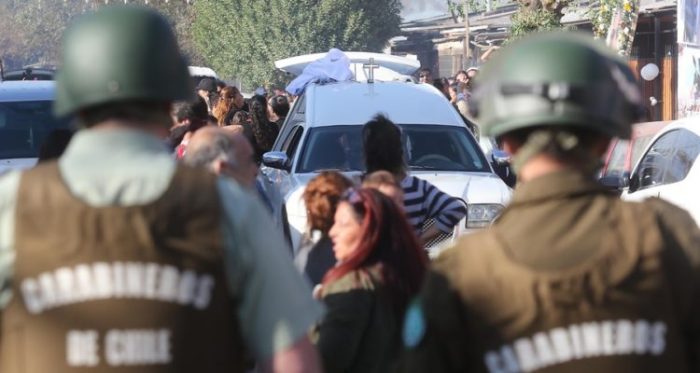 Parlamentarios de oposición en picada contra el proyecto de gobierno para enfrentar narcofunerales por eludir el problema de fondo: el narcotráfico Parlamentarios de oposición en picada contra el proyecto de gobierno para enfrentar narcofunerales por eludir el problema de fondo: el narcotráfico