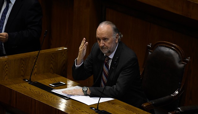Ministro de Minería asegura que el bajo precio del cobre era «artificial» producto de la guerra comercial Ministro de Minería asegura que el bajo precio del cobre era