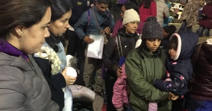 Jesuitas critican visa consular exigida por el Gobierno a venezolanos en Chacalluta: «Los DD.HH. no son hasta que me convenga» Jesuitas critican visa consular exigida por el Gobierno a venezolanos en Chacalluta: