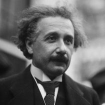 La carta que Einstein recibió de Schwarzschild desde el frente de batalla de la Primera Guerra Mundial y ayudó a descubrir los agujeros negros