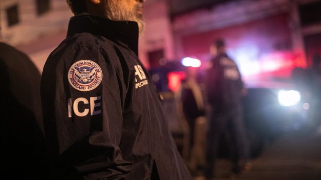 EE.UU. anuncia un nuevo sistema de deportaciones exprés para expulsar inmigrantes sin pasar por los tribunales EE.UU. anuncia un nuevo sistema de deportaciones exprés para expulsar inmigrantes sin pasar por los tribunales