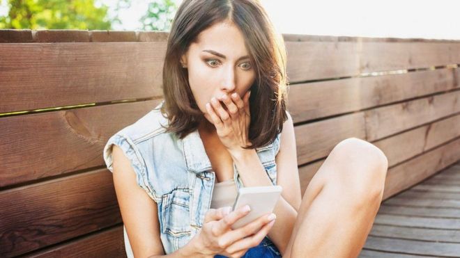 Cómo las redes sociales pueden arruinar tu negocio (y qué hacer al respecto) Cómo las redes sociales pueden arruinar tu negocio (y qué hacer al respecto)