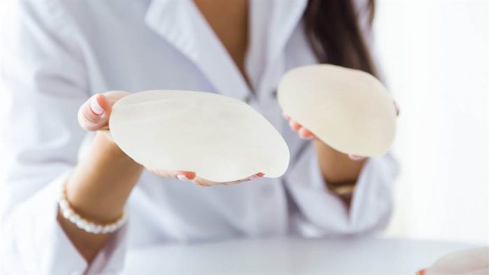 Qué es la enfermedad por implantes mamarios que no tiene base científica pero que sufren miles de mujeres Qué es la enfermedad por implantes mamarios que no tiene base científica pero que sufren miles de mujeres